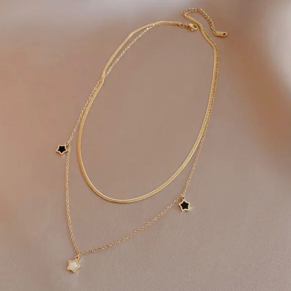 ⭐️⭐️⭐️- multilayer Star Necklace